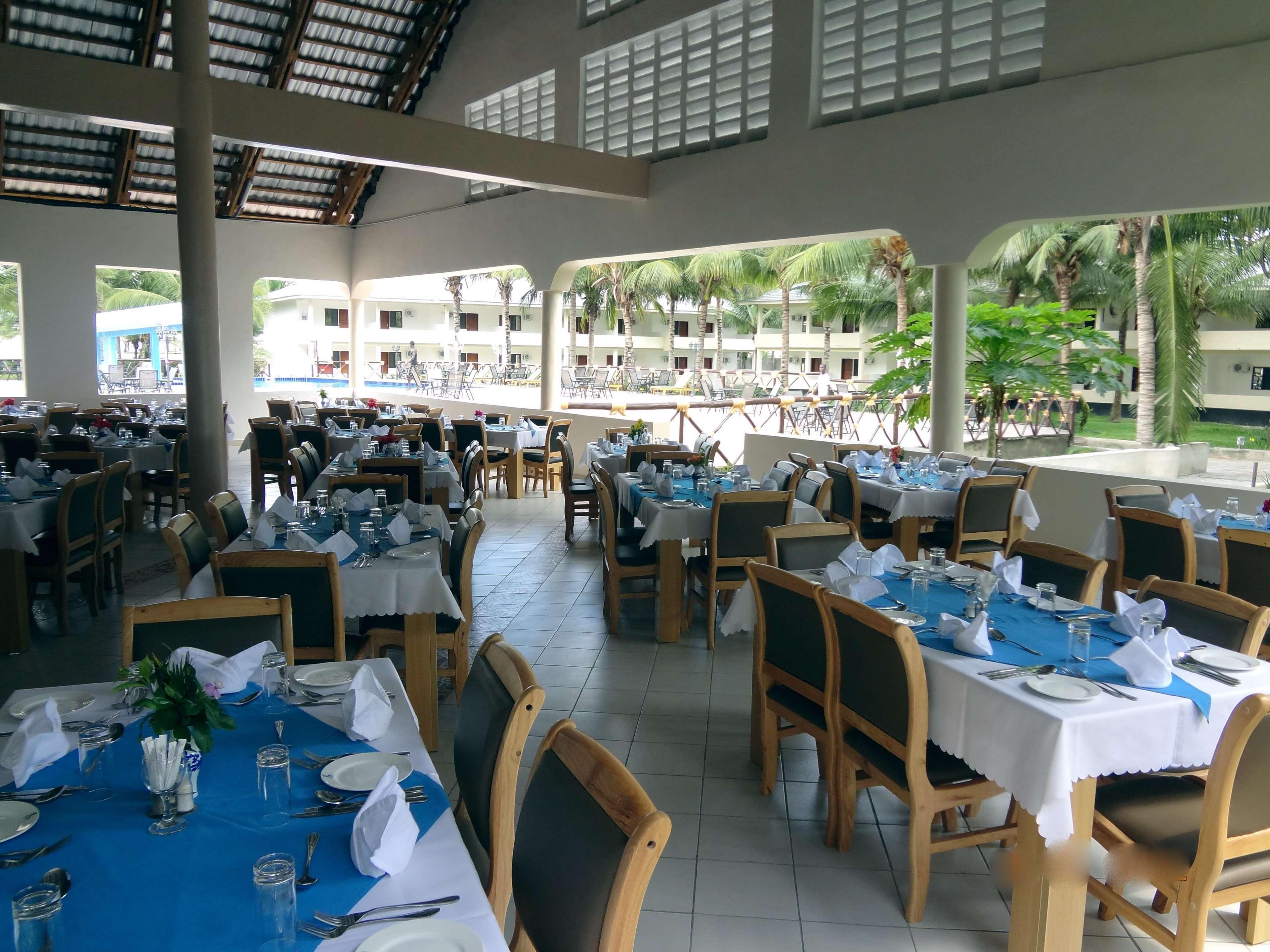 Oceanic Bay Hotel & Resort Bagamoyo Exteriör bild