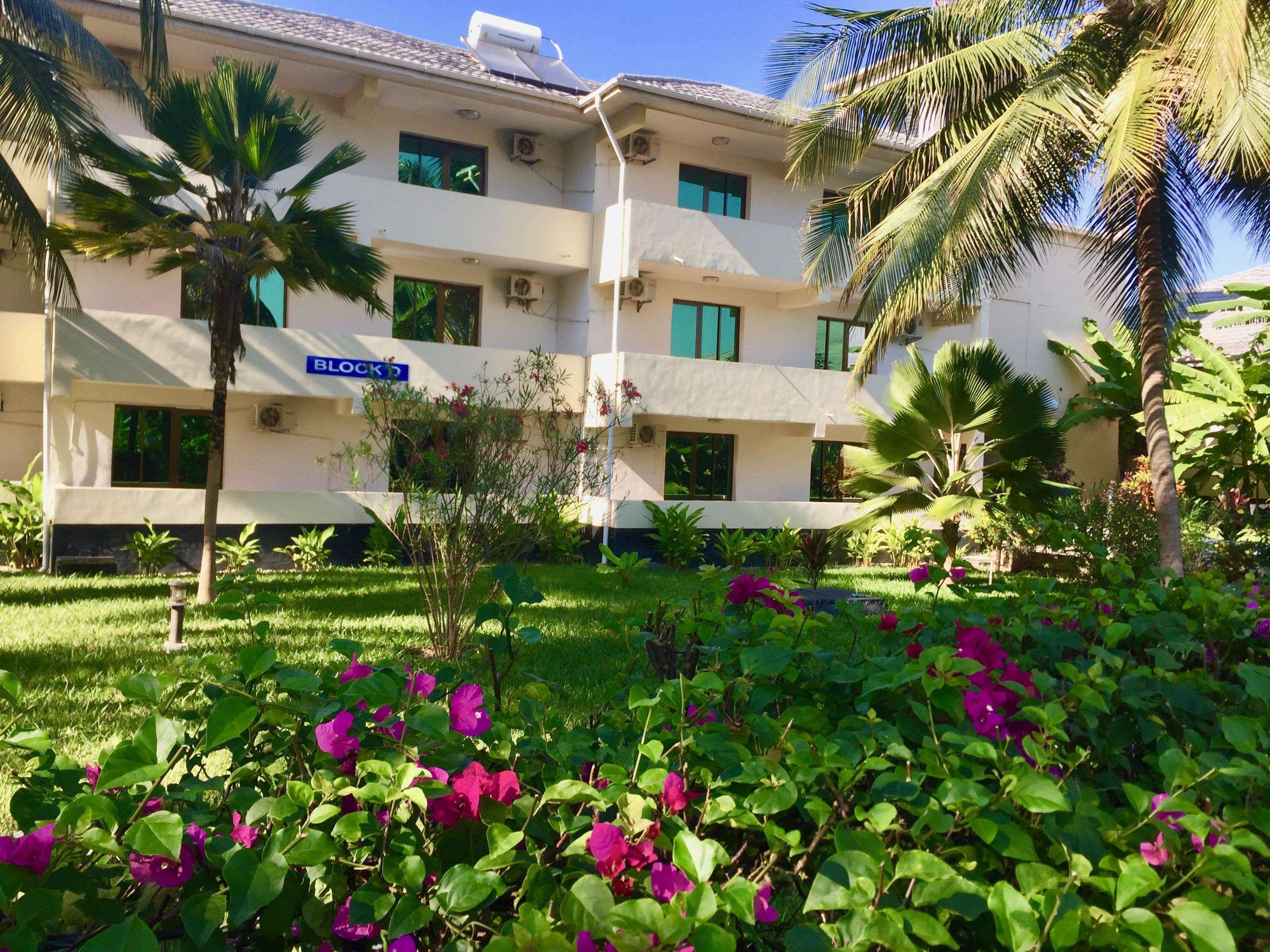 Oceanic Bay Hotel & Resort Bagamoyo Exteriör bild