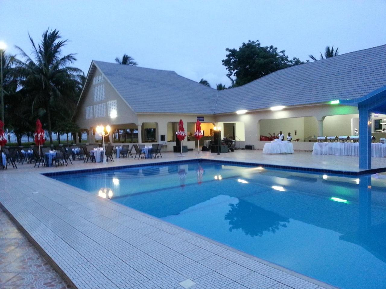 Oceanic Bay Hotel & Resort Bagamoyo Exteriör bild