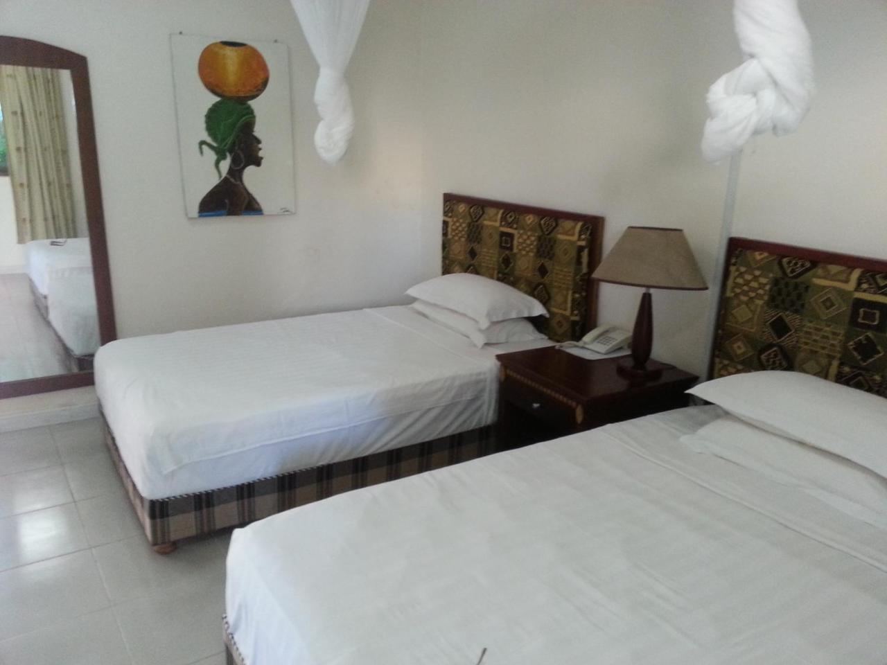 Oceanic Bay Hotel & Resort Bagamoyo Exteriör bild