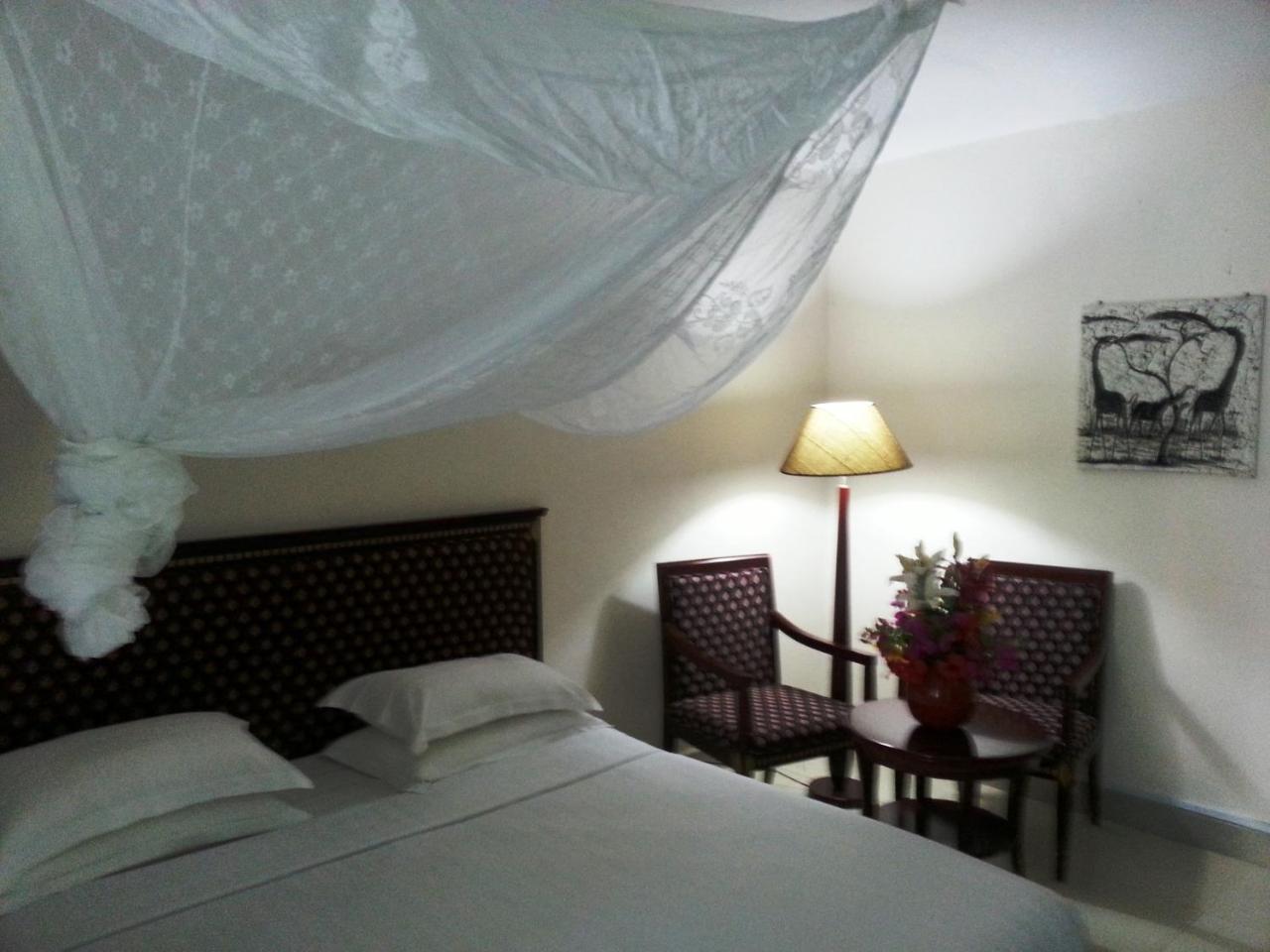 Oceanic Bay Hotel & Resort Bagamoyo Exteriör bild